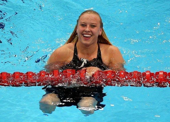 Jessica Long Paralympic Swimmer Jessica Long Wins First Gold Medal