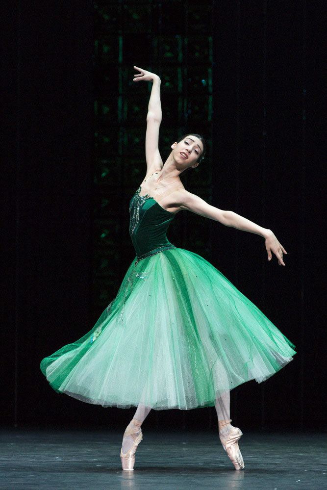 Jewels (ballet) Bolshoi Ballet Jewels Emeralds Rubies Diamonds London DanceTabs