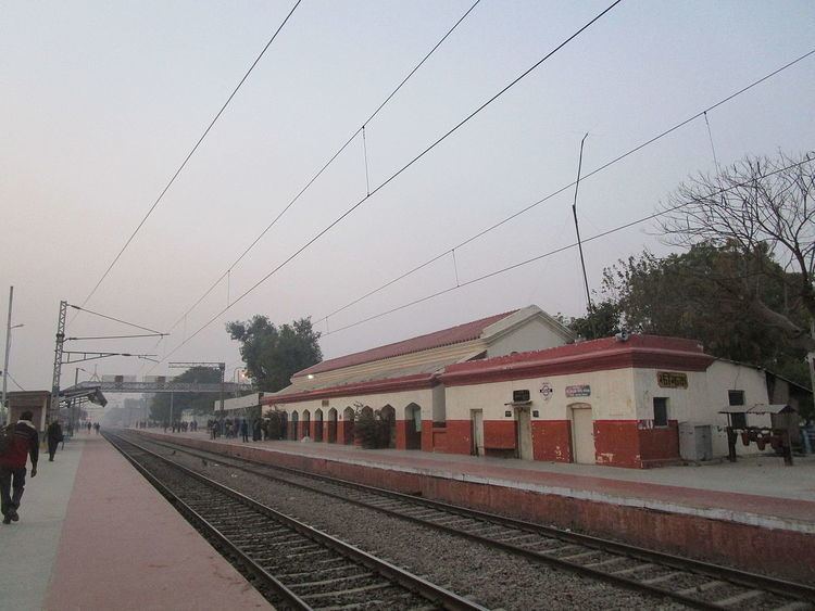 Jhinjhak railway station