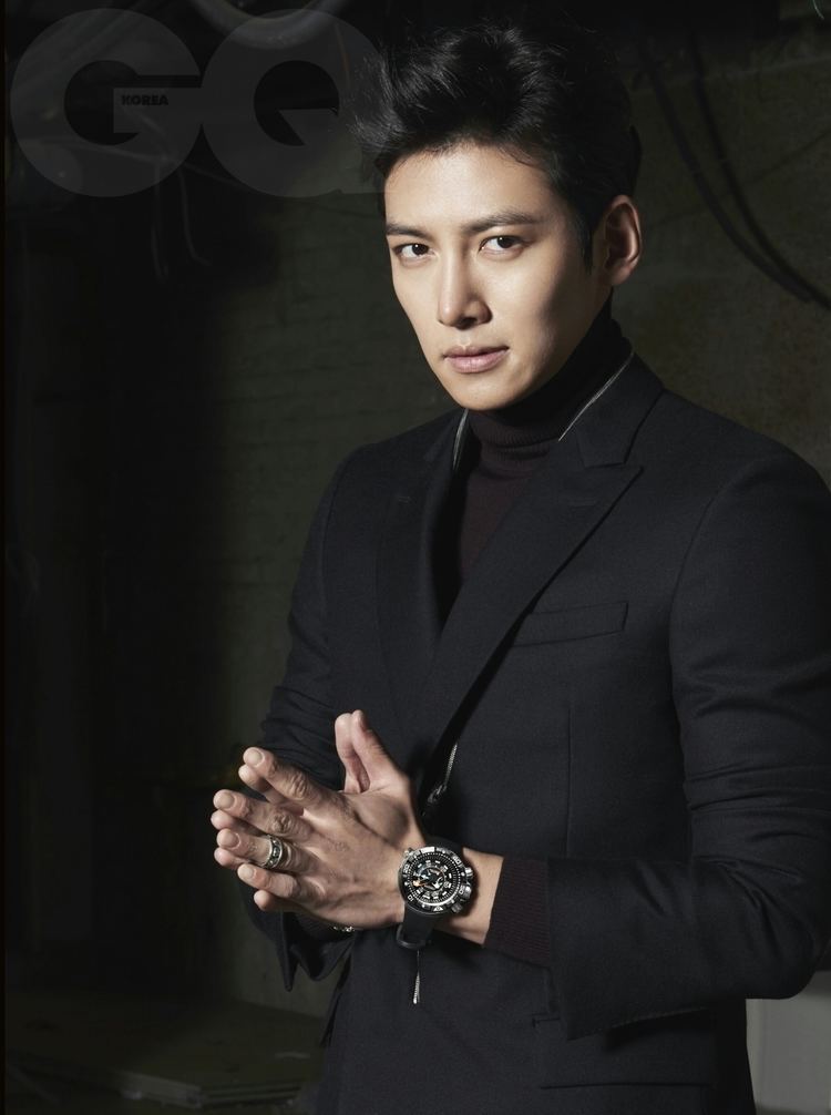 Ji Chang-wook MagazineCF Ji Chang Wook makes time for GQ Ji Chang