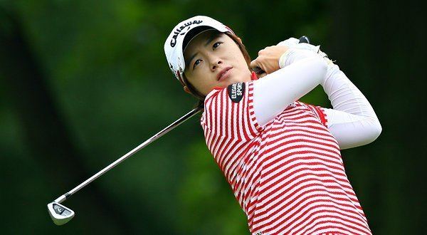 Ji Eun-hee EunHee Ji Leads Karrie Webb by one in LPGA The New