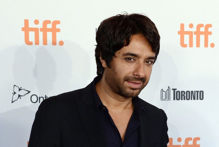 Jian Ghomeshi Jian Ghomeshi denies claims that he physically abused