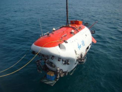 Jiaolong (submersible) China Jiaolong Submersible to Set New Diving Record Subsea World News