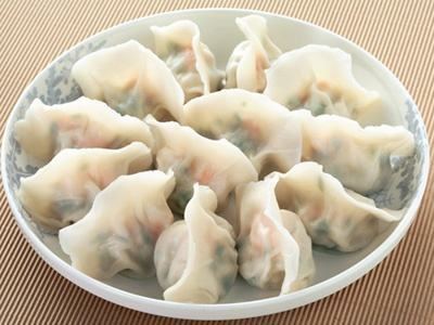 Jiaozi Chinese Food What is difference between dim sum wontons and momos