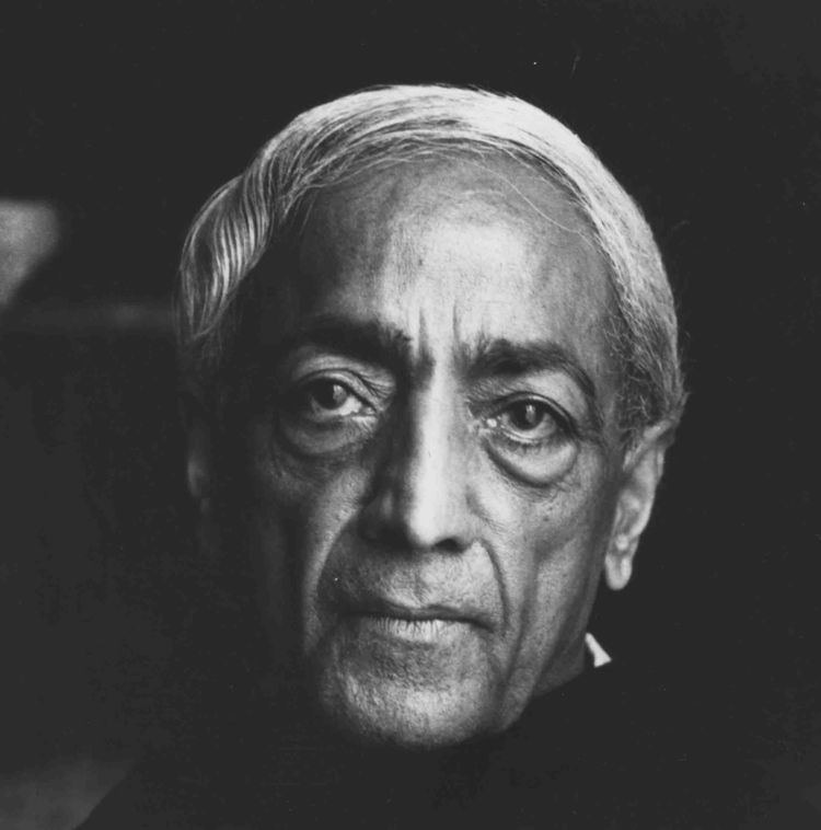 Jiddu Krishnamurti httpssmediacacheak0pinimgcomoriginalsf4