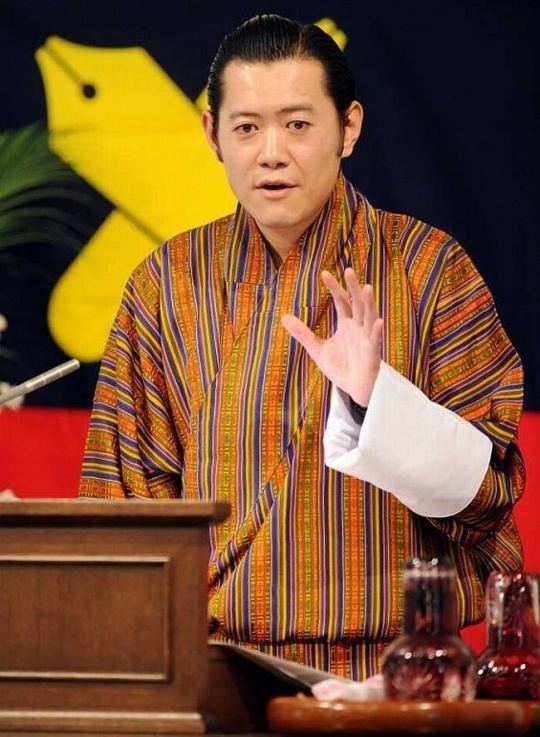 Jigme Khesar Namgyel Wangchuck Jigme Khesar Namgyel Wangchuck Quotes QuotesGram