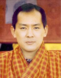 Jigme Singye Wangchuck wwwnndbcompeople517000116169wangchuck1size