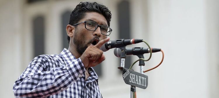 Jignesh Mevani Mevani An introduction to the brilliant face of the Gujarat Dalit