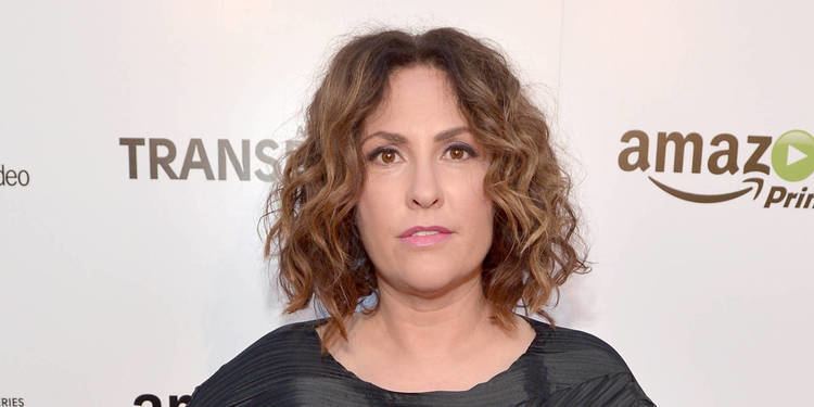 Jill Soloway Transparentquot Creator Jill Soloway Credits Femininity for