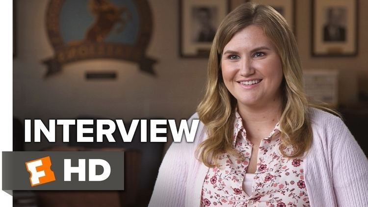 Jillian Bell Fist Fight Interview Jillian Bell 2017 Comedy YouTube