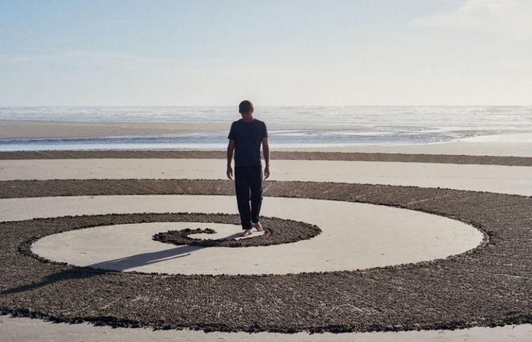 Jim Denevan Sand Art by Jim Denevan See His Work from California