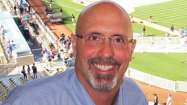 Jim Deshaies Jim Deshaies takes position as Cubs39 TV color analyst