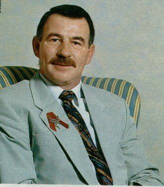 Jim Hutton Biography of Jim Hutton