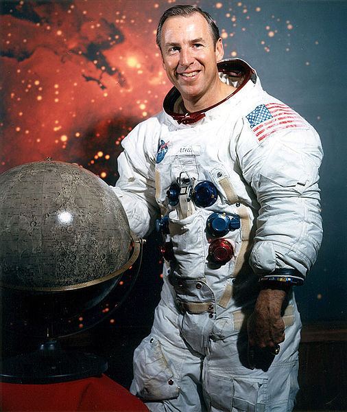 Jim Lovell Astronaut Jim Lovell Apollo 13 Commander