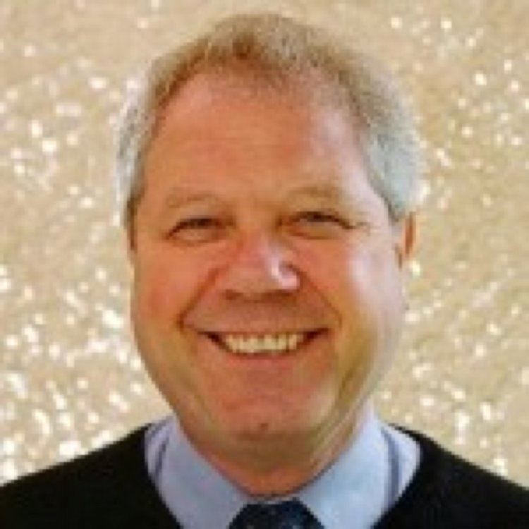 Jim Sillars httpspbstwimgcomprofileimages4192102575930