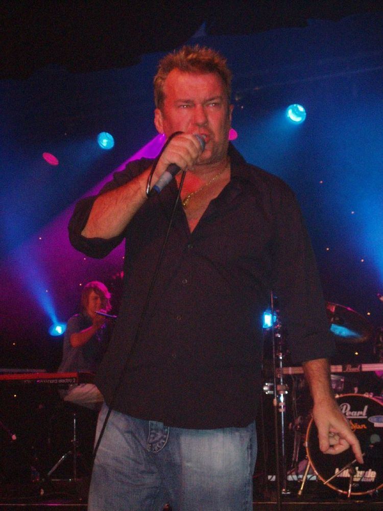 Jimmy Barnes discography