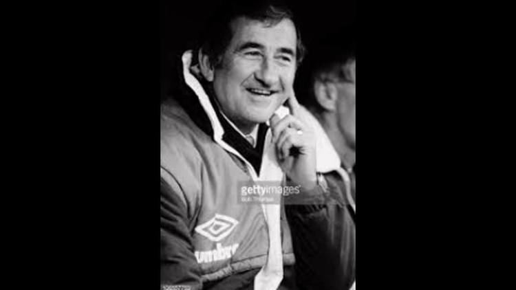 Jimmy Frizzell Scottish football player and manager Jimmy Frizzell passes away 79