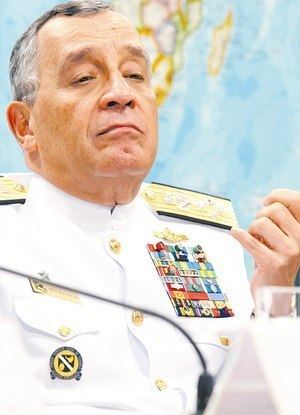 Júlio Soares de Moura Neto Imvel de comandante da Marinha facilita naturalizao de jordaniano