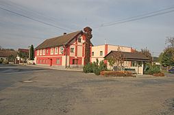 Jílovice (Hradec Králové District) httpsuploadwikimediaorgwikipediacommonsthu
