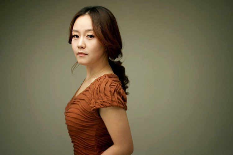Jo Hyeon-jeong Jo Hyeonjeong Korean actress voice actoractress