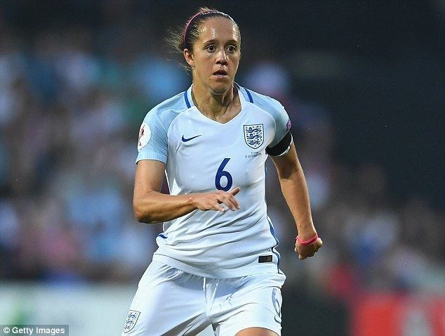 Jo Potter England and Notts County midfielder Jo Potter subjected to sexist