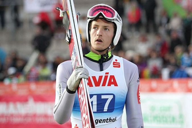 Joachim Hauer Hauer i Bjoereng wygrywaj w Renie Skijumpingpl