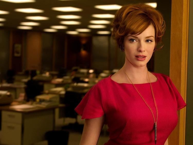 Joan Holloway 7 Lessons 39Mad Men39s Joan Holloway Taught Us About Being Fierce