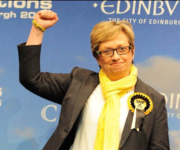 Joanna Cherry Ruth Davidson called dyke at SNP independence rally and an MP has