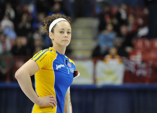 Joanne Courtney Courtney joins Homan rink Curling Sports Ottawa Sun