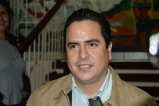 Joaquín Caballero Rosiñol Desmiente alcalde de Coatzacoalcos que hayan sido cesados parientes