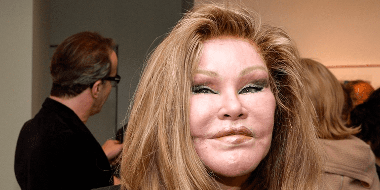 Jocelyn Wildenstein Billionaire socialite Jocelyn Wildenstein biography pictures