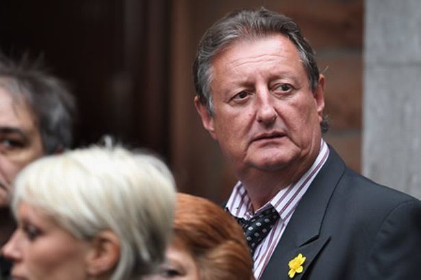 Jocky Wilson Old rival Eric Bristow pays tribute as hundreds attend funeral of