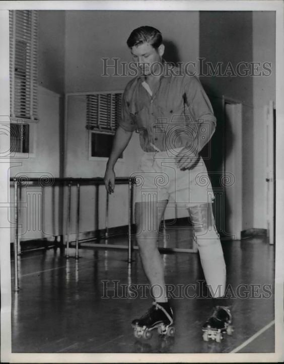 Joe Asquini 1951 Press Photo Joe Asquini on childhood roller skating at the