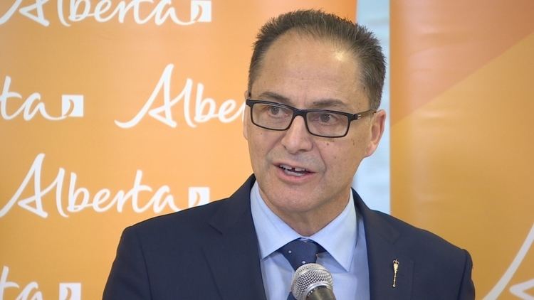 Joe Ceci Albertas deficit could be smaller than forecast in 2017 Ceci