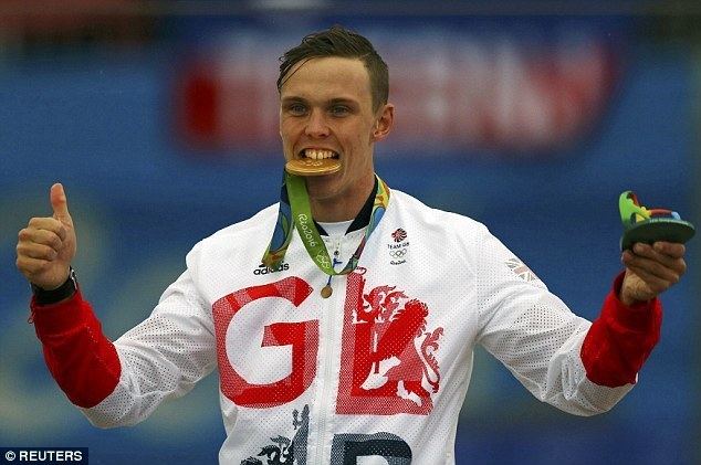 Joe Clarke (canoeist) Joe Clarke wins gold for Great Britain in men39s K1 canoe slalom