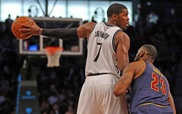 Joe Johnson (basketball) Free agent Joe Johnson signs with the Miami Heat after clearing