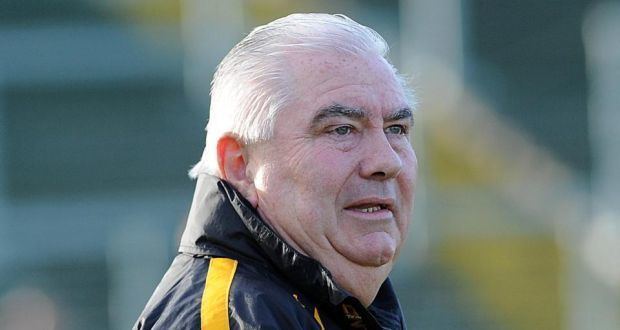 Joe Kernan (Gaelic footballer) Joe Kernan calls on GAA to watch whole video of Byrne row