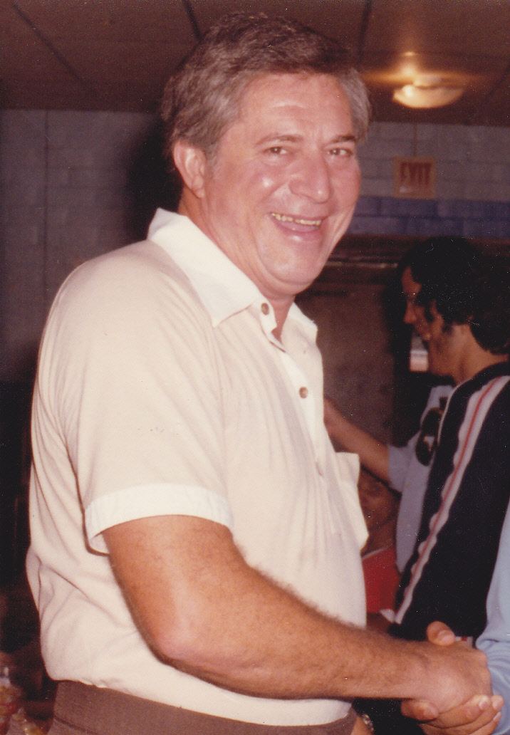 Joe McLaughlin (sportswriter) FileJoe McLaughlin 1980jpg Wikimedia Commons