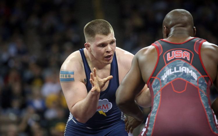 Joe Rau Chicago wrestler suffers big setback in Olympic qualifying