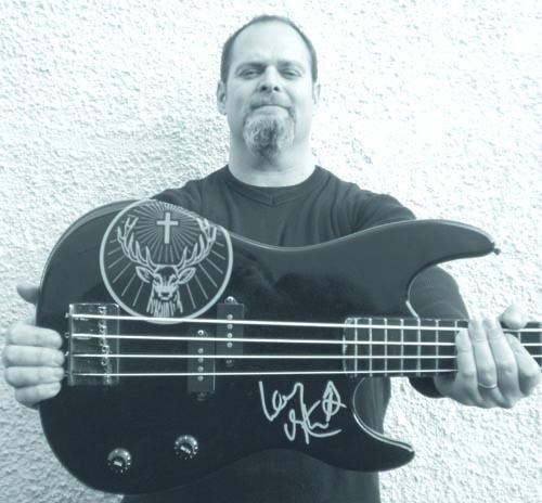 Joel McIver A chat with editor Joel McIver Bass Guitar magazine