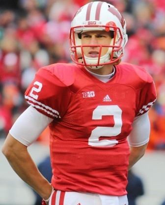Joel Stave Joel Stave Might Suck but so do all College Quarterbacks