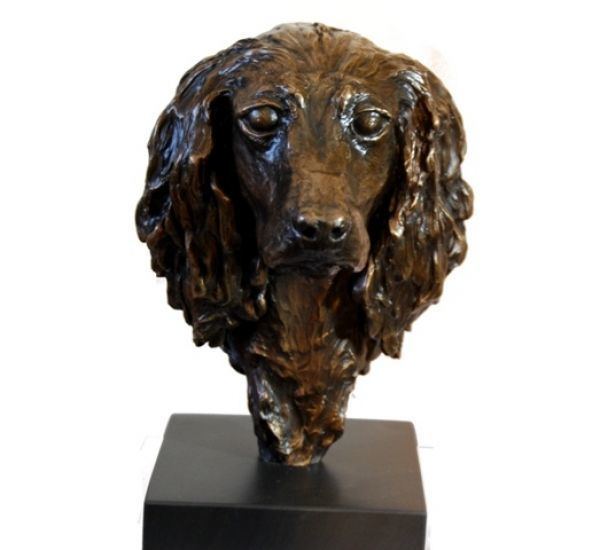Joel Walker (sculptor) Bronze sculpture by sculptor JOEL Walker titled Lovely Friend