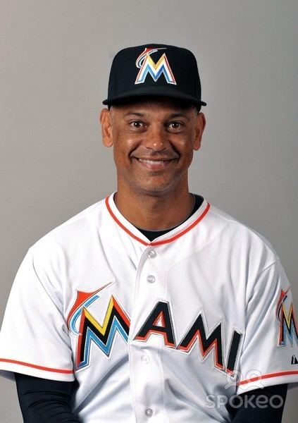 Profile: Joey Cora – Around the Curve