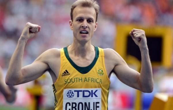 Johan Cronje Johan Cronje claims 1500m medal praagorg