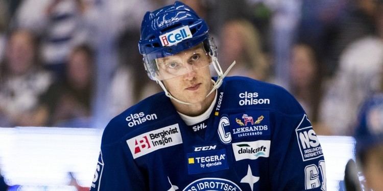 Johan Ryno Johan Ryno tar plats i Tre Kronor Hockeysverige