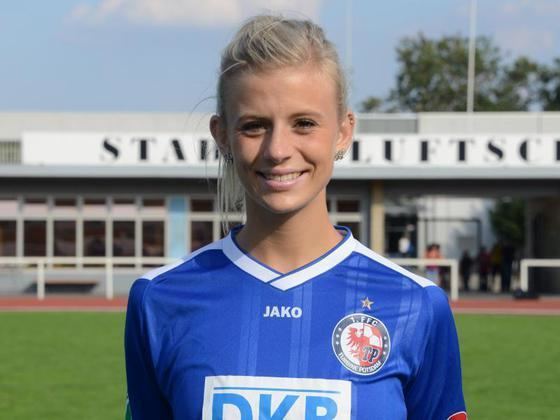 Johanna Elsig Fuball Potsdam erobert Tabellenfhrung zurck