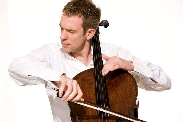 Johannes Moser Johannes Moser Lutoslawski Cello Concerto Partial Durations