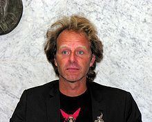 John Ajvide Lindqvist httpsuploadwikimediaorgwikipediacommonsthu