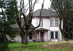 John and Helen Moore House httpsuploadwikimediaorgwikipediacommonsthu