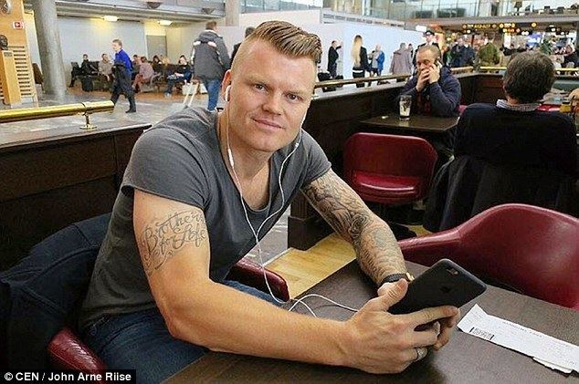 John Arne Riise John Arne Riises reaction after tasting beer for the FIRST TIME is